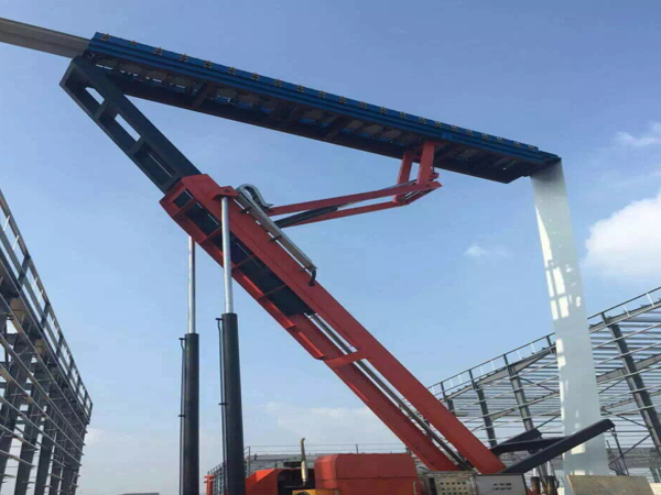 鋼結(jié)構(gòu)雨棚施工設(shè)備(圖1)