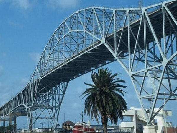 中航帶你了解一下鋼結(jié)構(gòu)平臺(圖1) 中航帶你了解一下鋼結(jié)構(gòu)平臺(圖1)