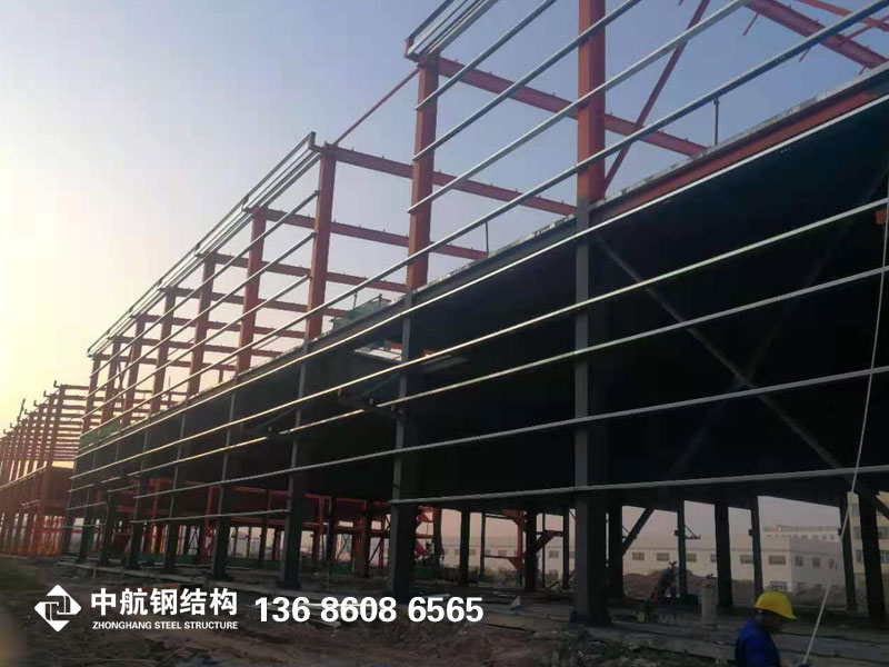 搭建鋼結(jié)構(gòu)閣樓的注意要點(圖2) 搭建鋼結(jié)構(gòu)閣樓的注意要點(圖2)